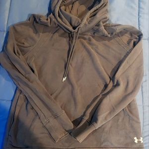 Womens Large under armour sweatshirt